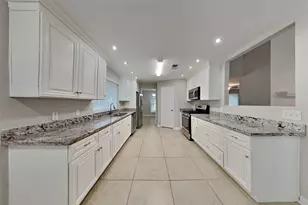 3819 Honey Brook Dr, Houston, TX 77345 - Photo 6