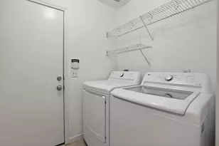 17627 S Summit Canyon Dr, Houston, TX 77095 - Photo 20