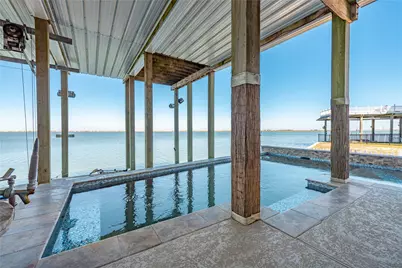 1640 Windsong Way, Tiki Island, TX 77554 - Photo 34