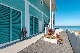 1640 Windsong Way, Tiki Island, TX 77554 - Photo 36