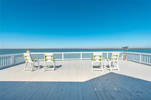 1640 Windsong Way, Tiki Island, TX 77554 - Photo 42