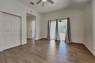 8614 Lake Crystal Dr, Houston, TX 77095 - Photo 6