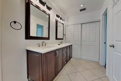 8614 Lake Crystal Drive, Houston, TX 77095 - Photo 8