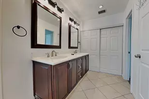 8614 Lake Crystal Dr, Houston, TX 77095 - Photo 8