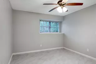 813 Glen Hollow Ct, Conroe, TX 77385 - Photo 24