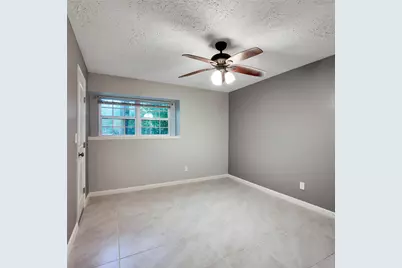 813 Glen Hollow Court, Conroe, TX 77385 - Photo 26