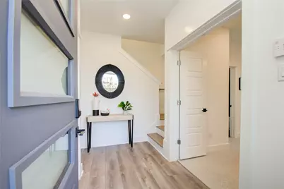 4325 Arlington Street, Houston, TX 77022 - Photo 6