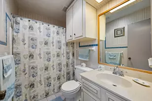 6230 Knoll West Dr, Houston, TX 77072 - Photo 16