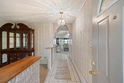 6230 Knollwest Drive, Houston, TX 77072 - Photo 2
