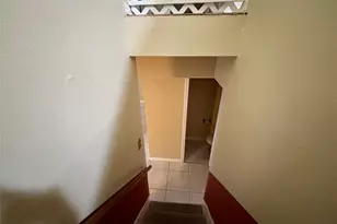 8712 Wilcrest Dr, Houston, TX 77099 - Photo 10