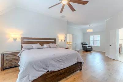 7 Stickley Court, The Woodlands, TX 77382 - Photo 24