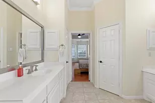 13906 Holly Lynn Ln, Houston, TX 77077 - Photo 34