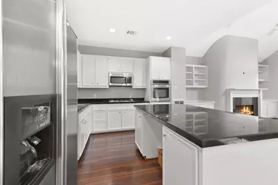 9810 Marlink, Houston, TX 77025 - Photo 10