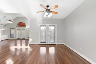 9810 Marlink, Houston, TX 77025 - Photo 4