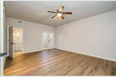 9582 Doliver Drive, Houston, TX 77063 - Photo 20