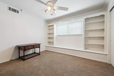 7714 Skyline Drive, Houston, TX 77063 - Photo 22