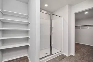 9810 Laurel Lake Ln, Conroe, TX 77384 - Photo 24