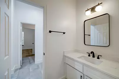 3550 Urban Woods Trail, Houston, TX 77008 - Photo 18