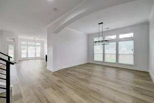 3550 Urban Woods Trail, Houston, TX 77008 - Photo 6