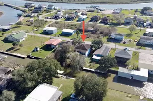 4617 County Rd 459B, Freeport, TX 77541 - Photo 4