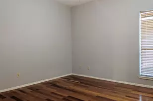 7950 N Stadium Dr, Houston, TX 77030 - Photo 8