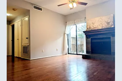 7950 N Stadium Drive #215, Houston, TX 77030 - Photo 2