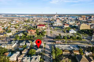 1015 26th St, Galveston, TX 77550 - Photo 22