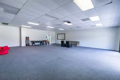 425 E Obryant Street, Bellville, TX 77418 - Photo 10
