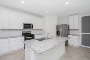 1035 Vista Pointe Dr, Fresno, TX 77545 - Photo 14