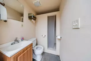 7809 Beckley St, Houston, TX 77088 - Photo 34