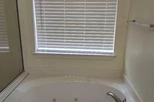 6327 Bonnie Chase Ln, Katy, TX 77449 - Photo 20