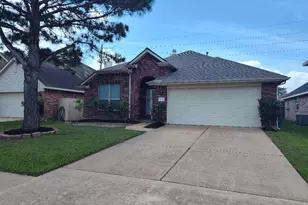 6327 Bonnie Chase Ln, Katy, TX 77449 - Photo 2