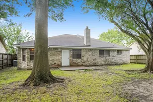 2714 8th Ave N, Texas City, TX 77590 - Photo 16