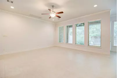 19 Daffodil Meadow Place, The Woodlands, TX 77375 - Photo 10