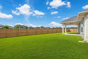 8414 Divot Trce, Fulshear, TX 77441 - Photo 14