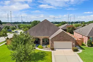 1618 Lansing Ln, League City, TX 77573 - Photo 2