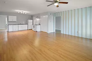 3541 Mt Pleasant St, Houston, TX 77021 - Photo 6