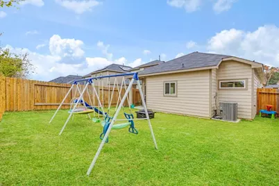 418 Emerald Thicket Lane, Houston, TX 77336 - Photo 18