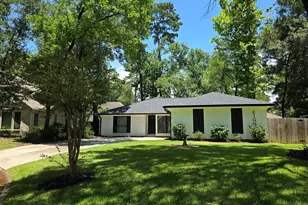 8 N Brook Pebble Ct, The Woodlands, TX 77380 - Photo 1