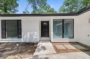 8 N Brook Pebble Ct, The Woodlands, TX 77380 - Photo 6