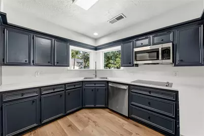 2302 Poplar Park Drive, Houston, TX 77339 - Photo 10