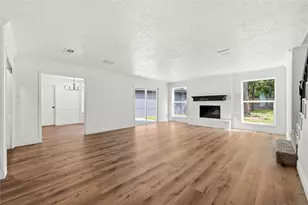 2302 Poplar Park Dr, Houston, TX 77339 - Photo 4
