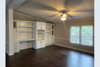 308 Olive Street, El Campo, TX 77437 - Photo 2