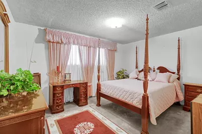 6907 Krause Drive, Houston, TX 77489 - Photo 14