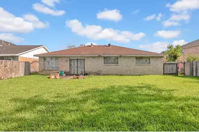 6907 Krause Drive, Houston, TX 77489 - Photo 2