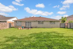 6907 Krause Dr, Houston, TX 77489 - Photo 2
