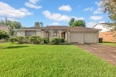6907 Krause Drive, Houston, TX 77489 - Photo 1