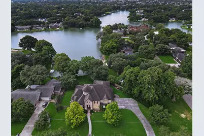 702 Piedmont Street, Sugar Land, TX 77478 - Photo 1