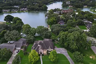 702 Piedmont St, Sugar Land, TX 77478 - Photo 1