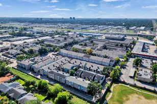 3764 Tanglewilde St, Houston, TX 77063 - Photo 6